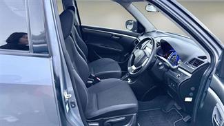 2015 Suzuki Swift - Thumbnail