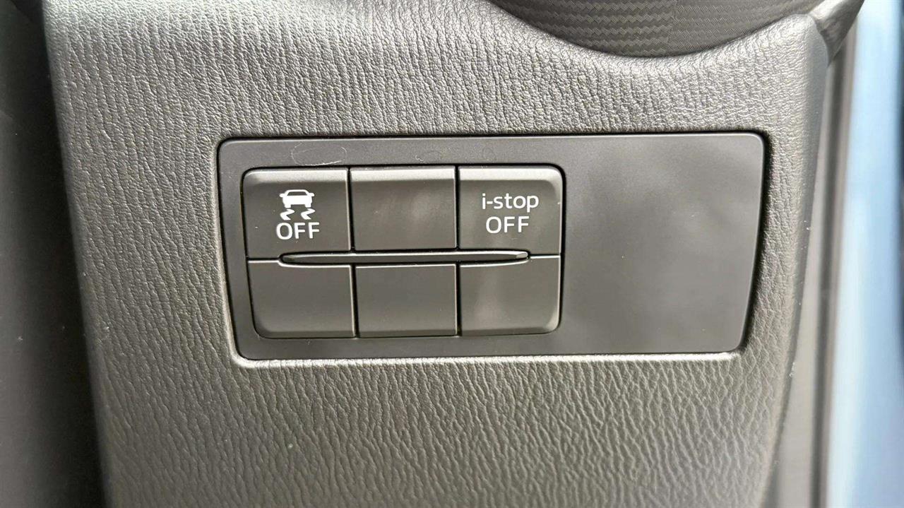 2015 Mazda Demio