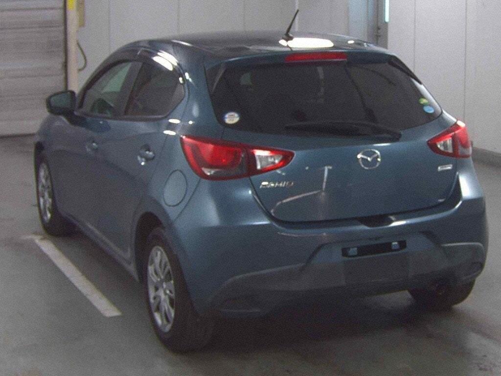 2015 Mazda Demio