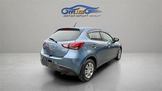 2015 Mazda Demio - Thumbnail