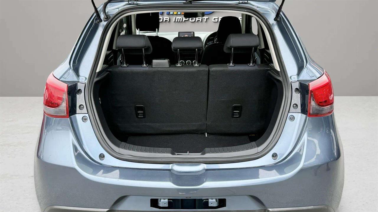 2015 Mazda Demio