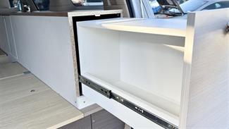 2009 Toyota Vellfire - Thumbnail