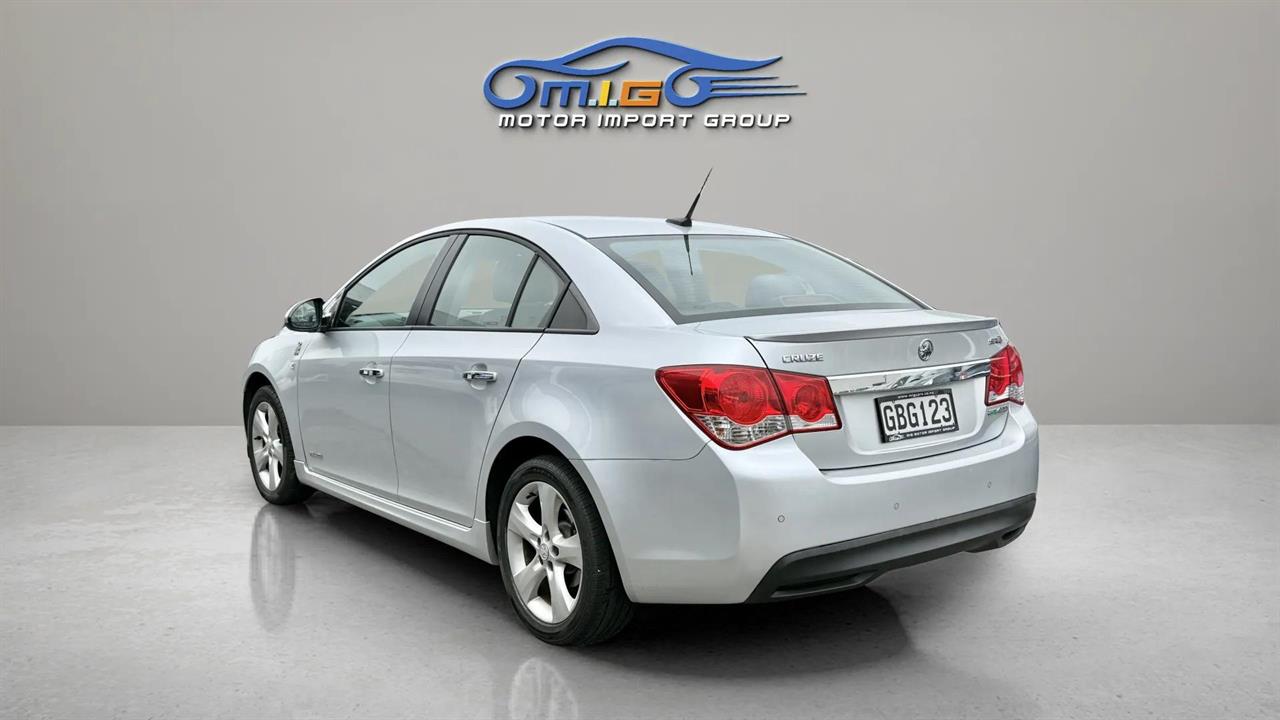 2011 Holden Cruze