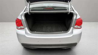 2011 Holden Cruze - Thumbnail