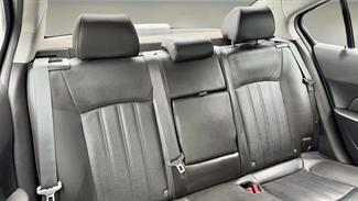 2011 Holden Cruze - Thumbnail