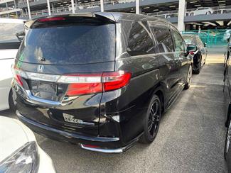 2016 Honda Odyssey - Thumbnail