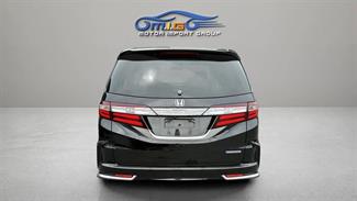 2016 Honda Odyssey - Thumbnail