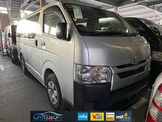 2020 Toyota Hiace - Thumbnail