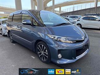 2016 Toyota Estima - Thumbnail