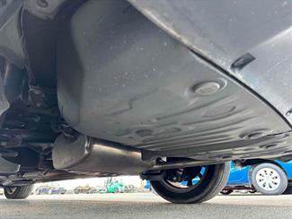 2016 Toyota Estima - Thumbnail