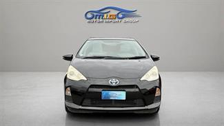 2012 Toyota Aqua - Thumbnail