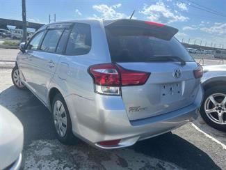 2016 Toyota Corolla - Thumbnail