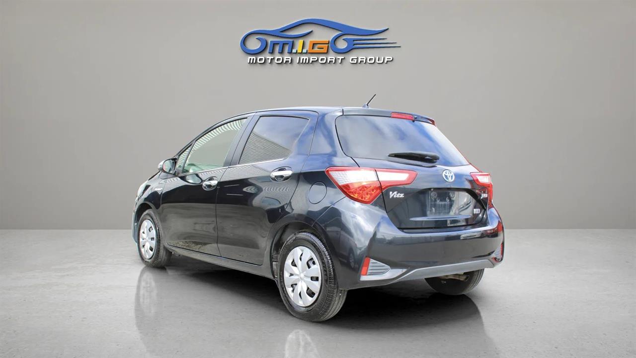 2017 Toyota Vitz