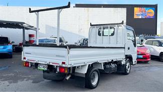 2019 Isuzu ELF - Thumbnail
