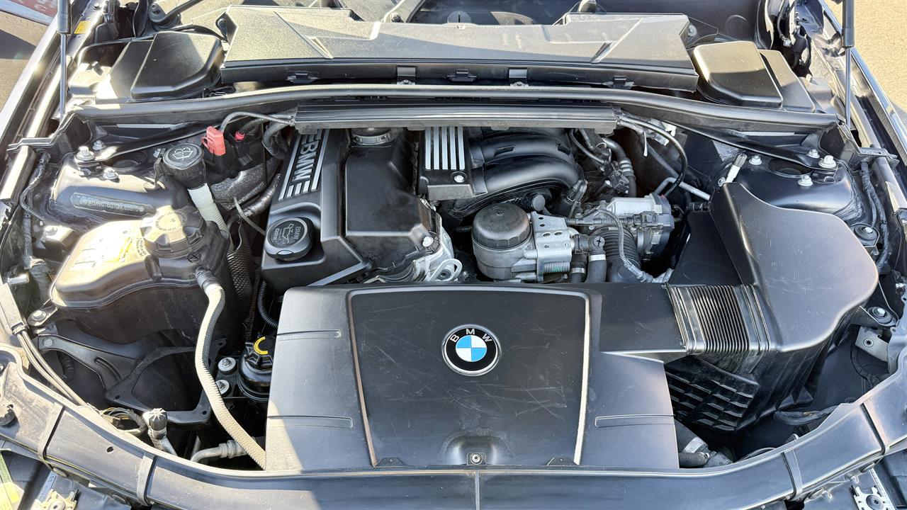 2009 BMW 320i