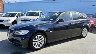 2009 BMW 320i - Thumbnail
