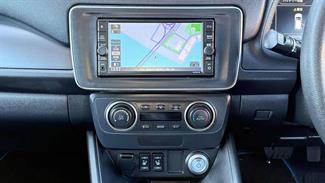 2022 Nissan Leaf - Thumbnail