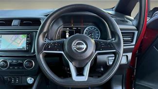 2022 Nissan Leaf - Thumbnail