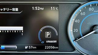 2022 Nissan Leaf - Thumbnail