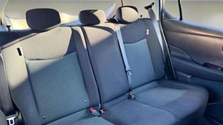 2022 Nissan Leaf - Thumbnail