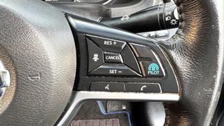 2020 Nissan Leaf - Thumbnail