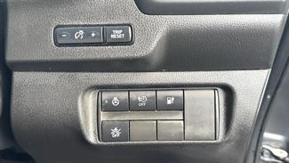 2020 Nissan Leaf - Thumbnail