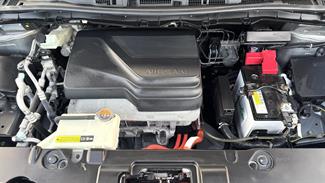 2020 Nissan Leaf - Thumbnail