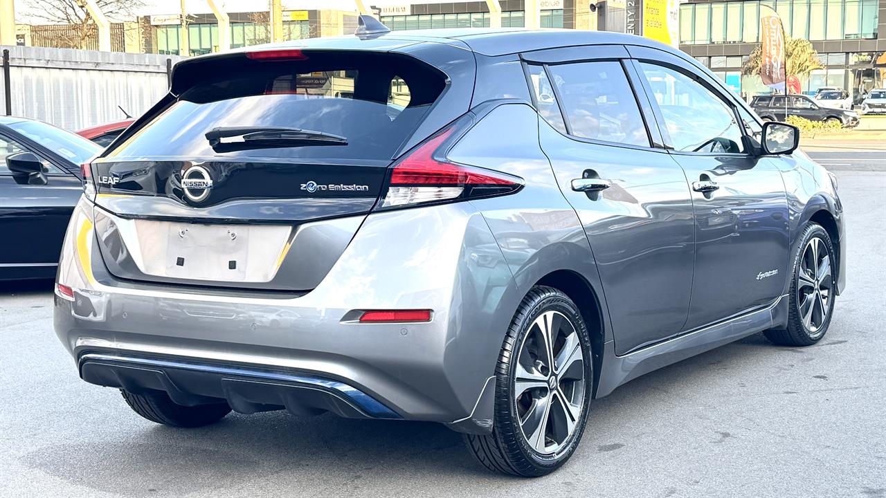 2020 Nissan Leaf
