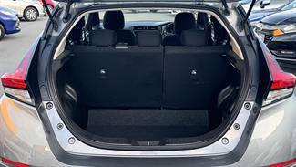 2020 Nissan Leaf - Thumbnail