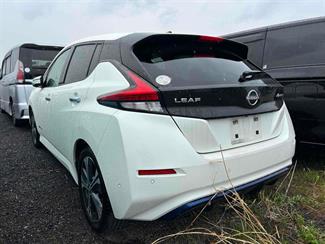 2022 Nissan Leaf - Thumbnail