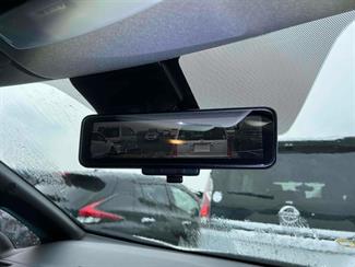 2022 Nissan Leaf - Thumbnail