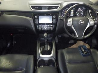 2016 Nissan X-Trail - Thumbnail
