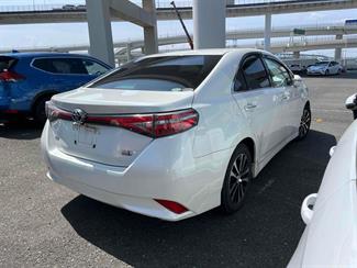 2014 Toyota Sai - Thumbnail