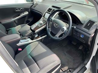 2014 Toyota Sai - Thumbnail