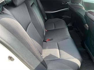 2014 Toyota Sai - Thumbnail