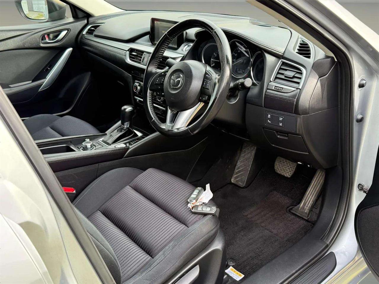 2016 Mazda Atenza