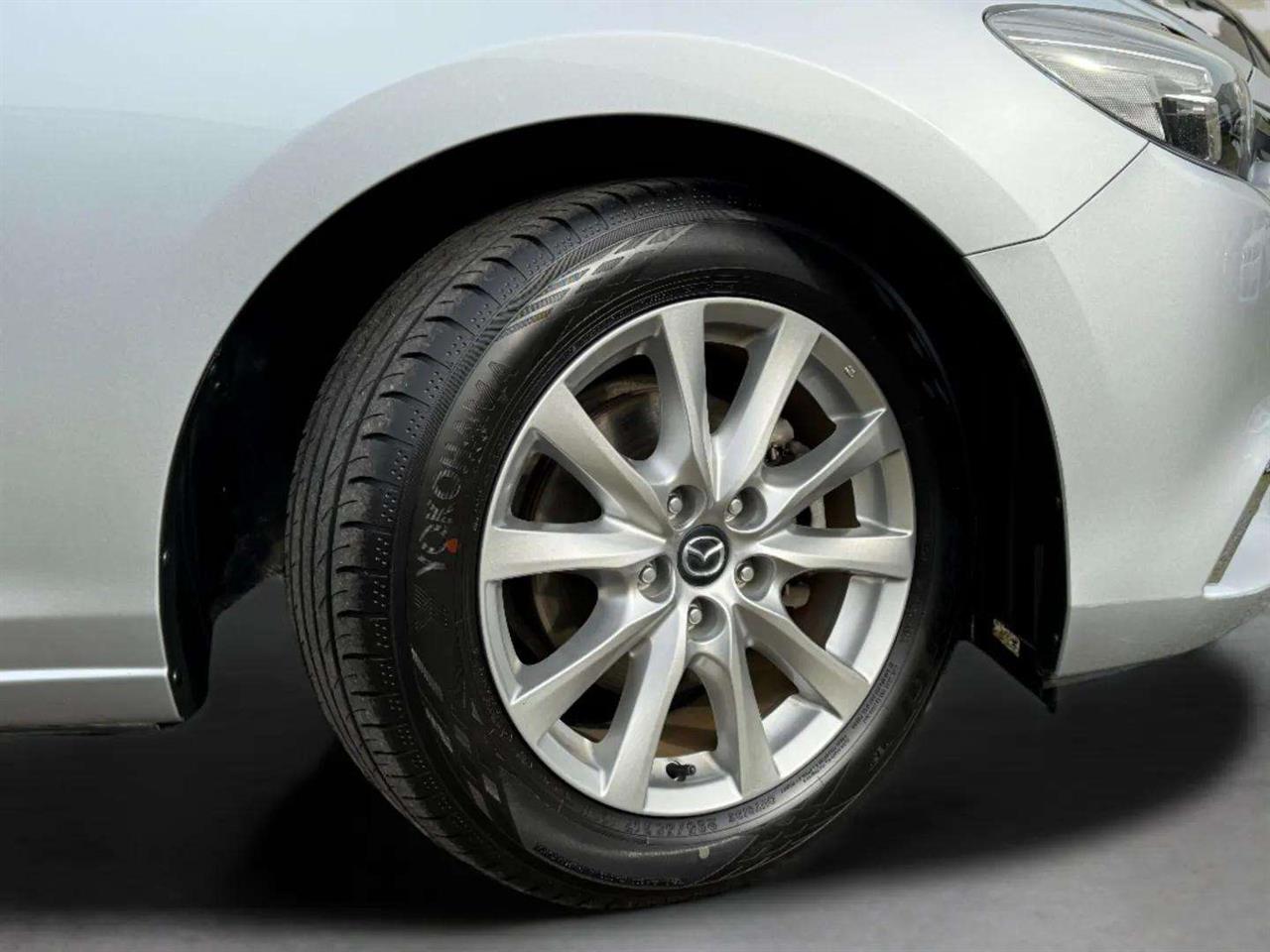2016 Mazda Atenza