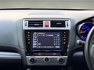 2015 Subaru Outback - Thumbnail