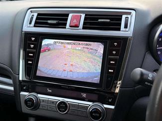 2015 Subaru Outback - Thumbnail