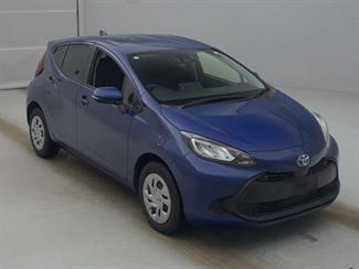 2022 Toyota Aqua - Thumbnail