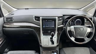 2013 Toyota Alphard - Thumbnail