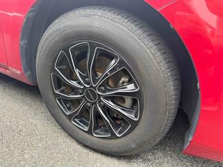 2013 Mazda Axela - Thumbnail