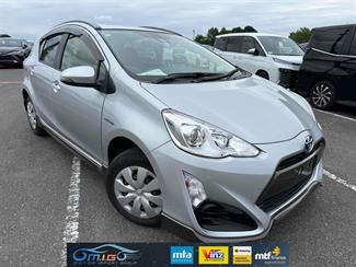 2016 Toyota Aqua - Thumbnail