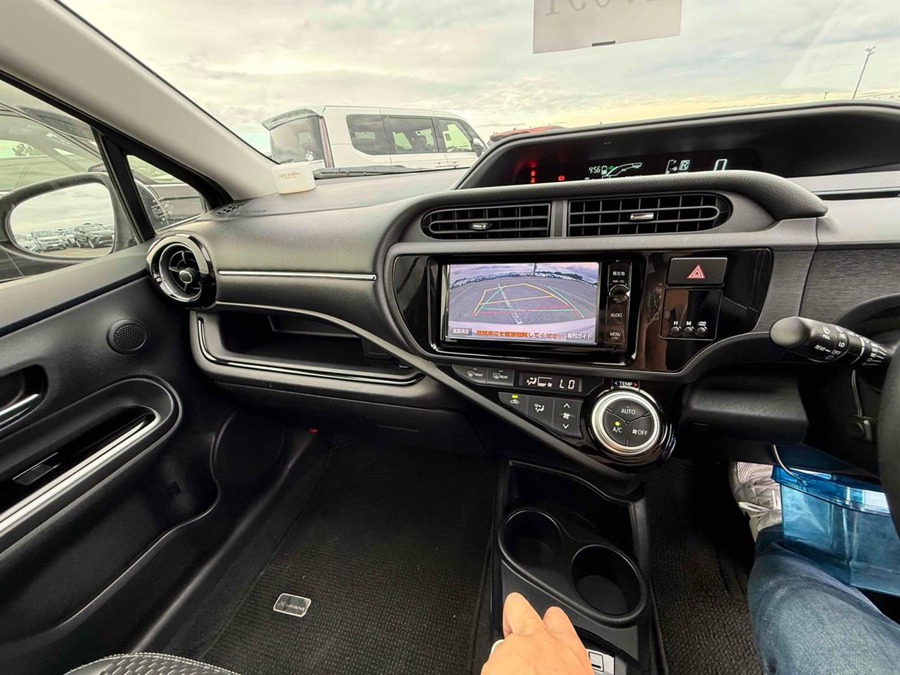 2016 Toyota Aqua