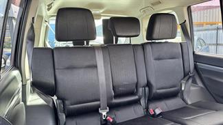 2013 Mitsubishi Pajero - Thumbnail
