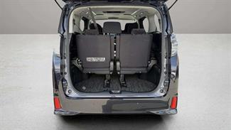 2018 Toyota Vellfire - Thumbnail