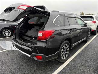 2015 Subaru Legacy - Thumbnail