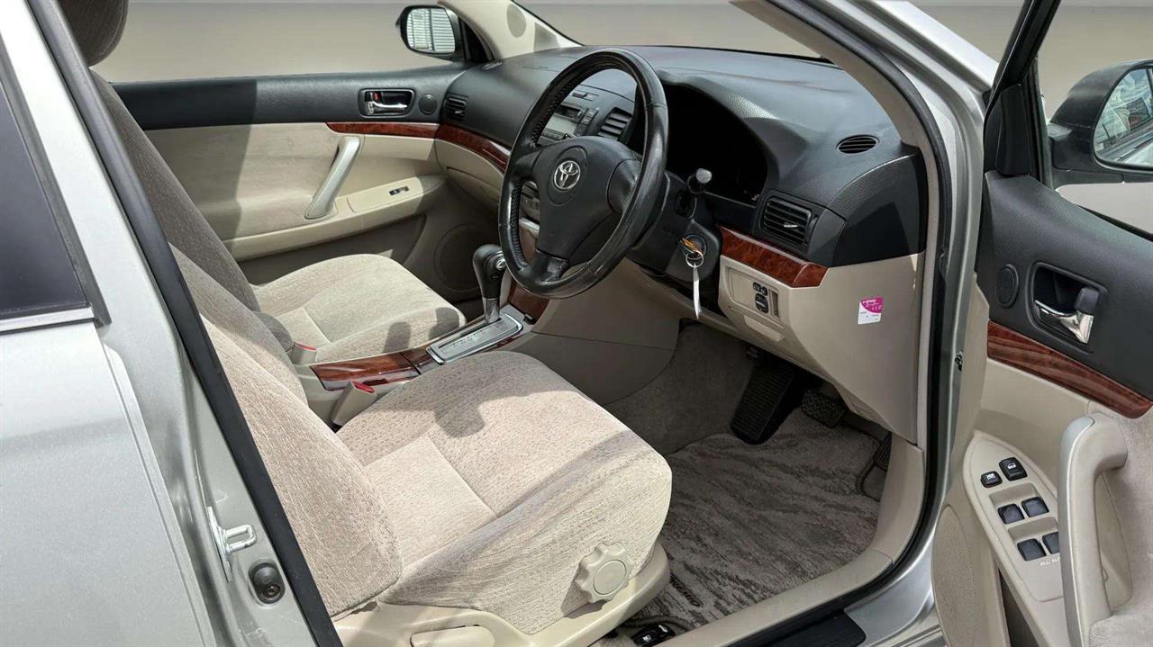 2003 Toyota Premio