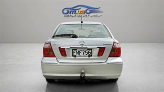 2003 Toyota Premio - Thumbnail