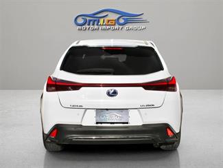 2019 Lexus UX250H - Thumbnail